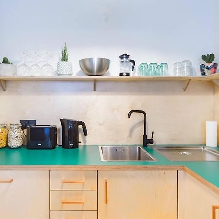 The Plywood Flat, Modern Style In A Traditional Tenement Daire Edinburgh Dış mekan fotoğraf