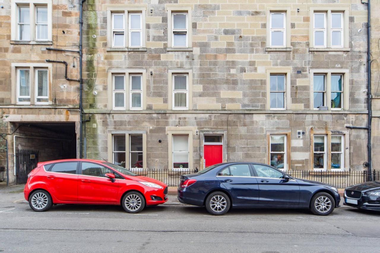 The Plywood Flat, Modern Style In A Traditional Tenement Edinburgh Dış mekan fotoğraf